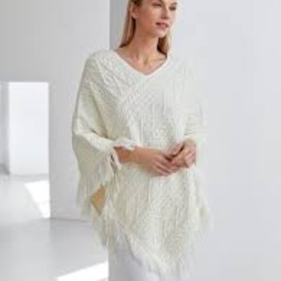 Grace & Lace Wool Poncho Cream Cable Knit Fringe Boatneck Shawl Cape Throw OS - Picture 1 of 7
